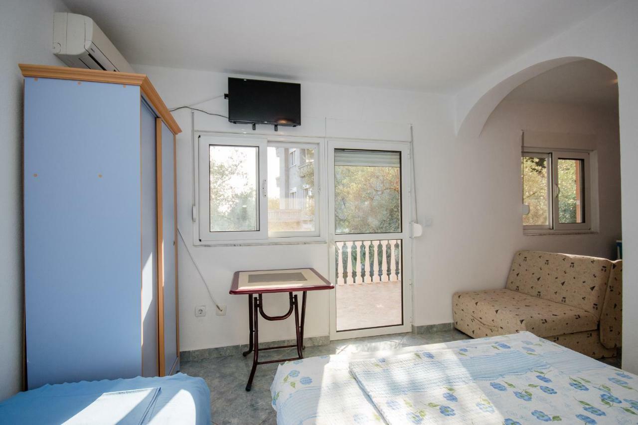 Apartments Duskic Utjeha Εξωτερικό φωτογραφία