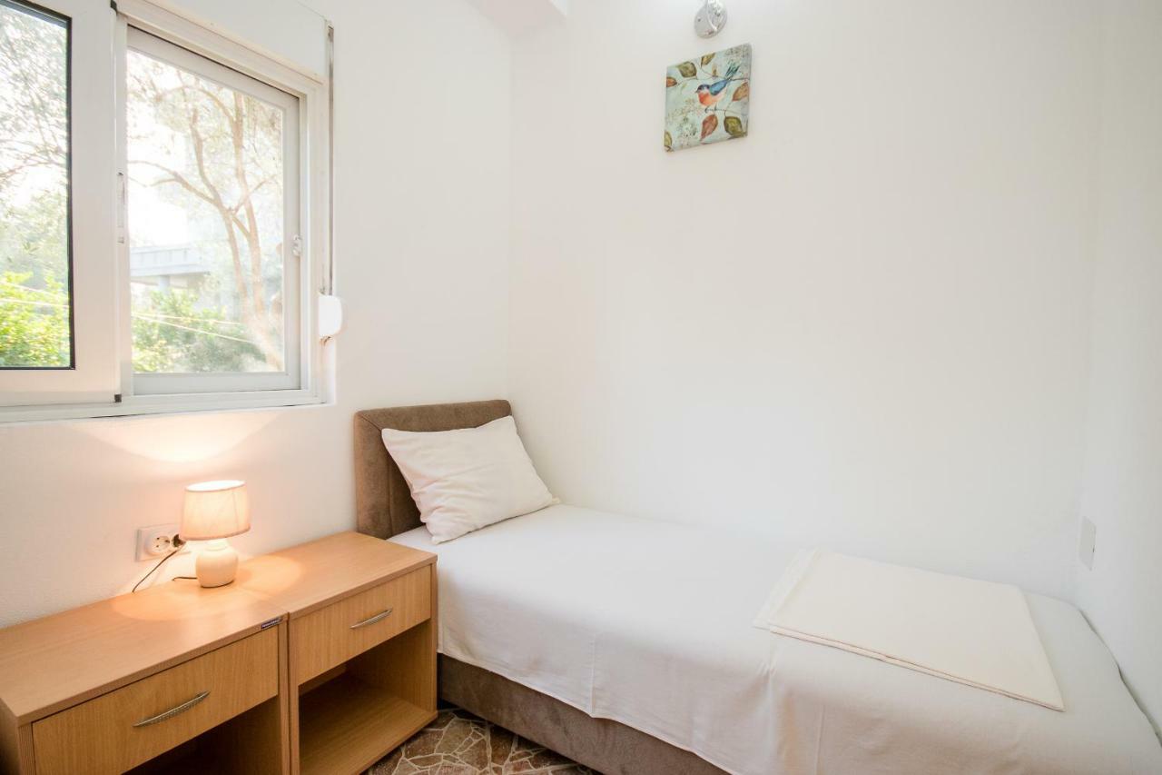 Apartments Duskic Utjeha Εξωτερικό φωτογραφία