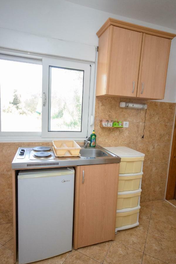 Apartments Duskic Utjeha Εξωτερικό φωτογραφία