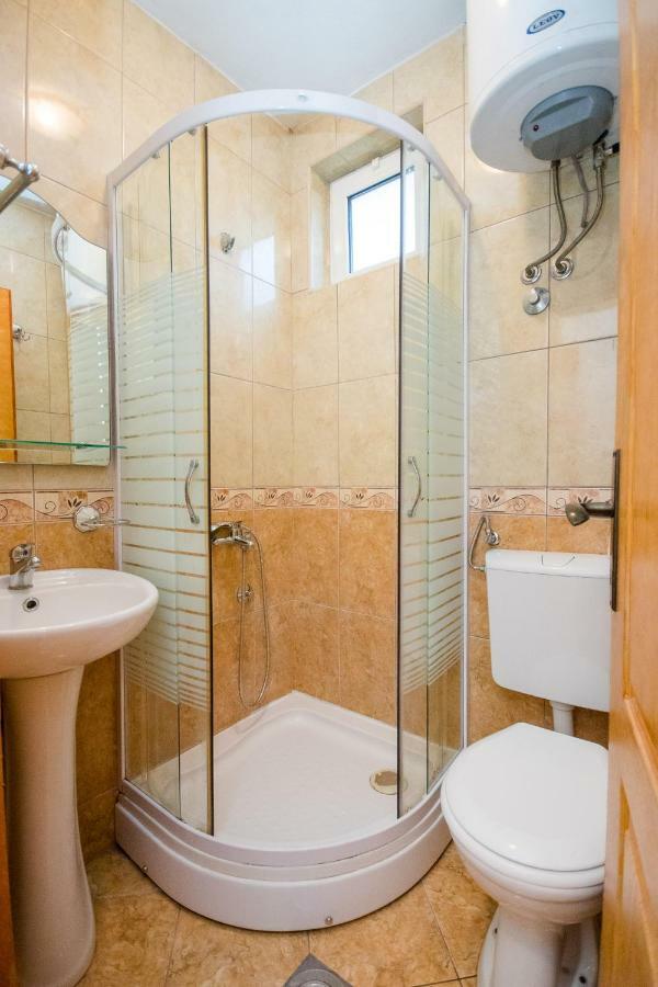 Apartments Duskic Utjeha Εξωτερικό φωτογραφία