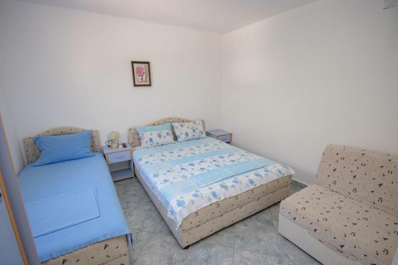 Apartments Duskic Utjeha Εξωτερικό φωτογραφία