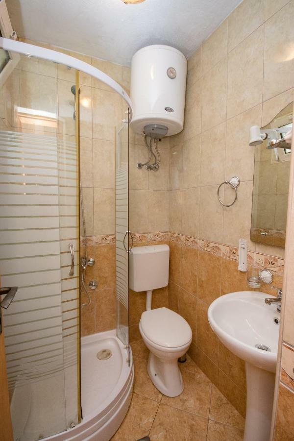 Apartments Duskic Utjeha Εξωτερικό φωτογραφία