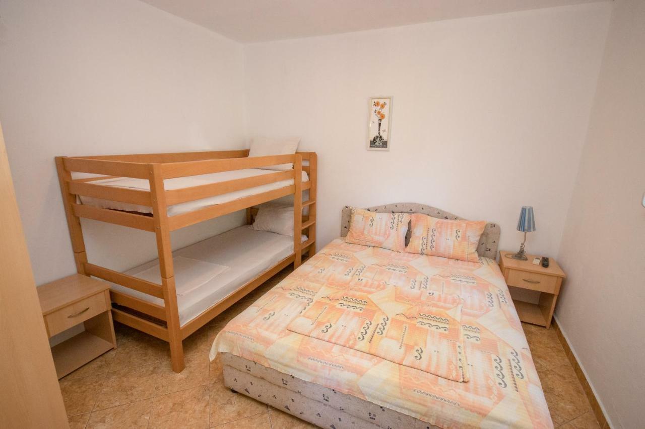Apartments Duskic Utjeha Εξωτερικό φωτογραφία