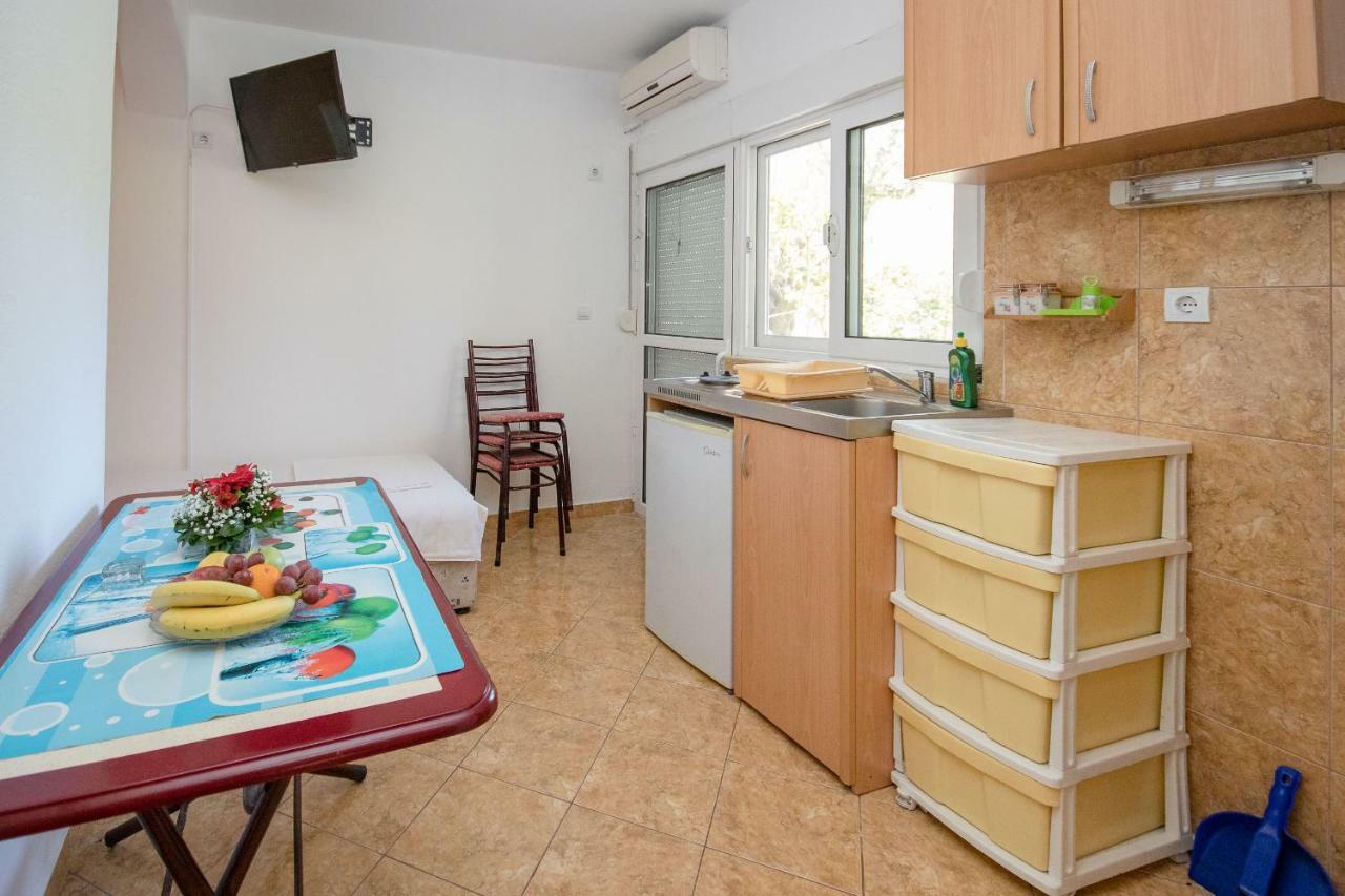 Apartments Duskic Utjeha Εξωτερικό φωτογραφία